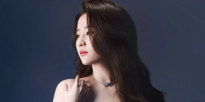 平凡APP下载页面自适应HTML源码